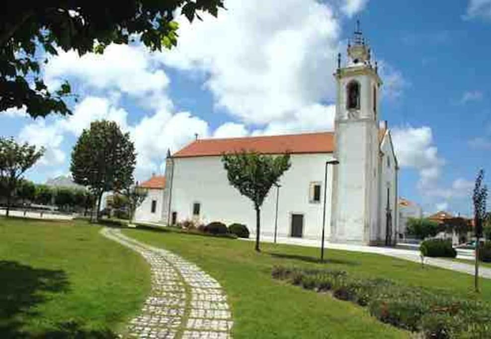 Moradia Alegre No Centro Da Vila Da Tocha. מראה חיצוני תמונה